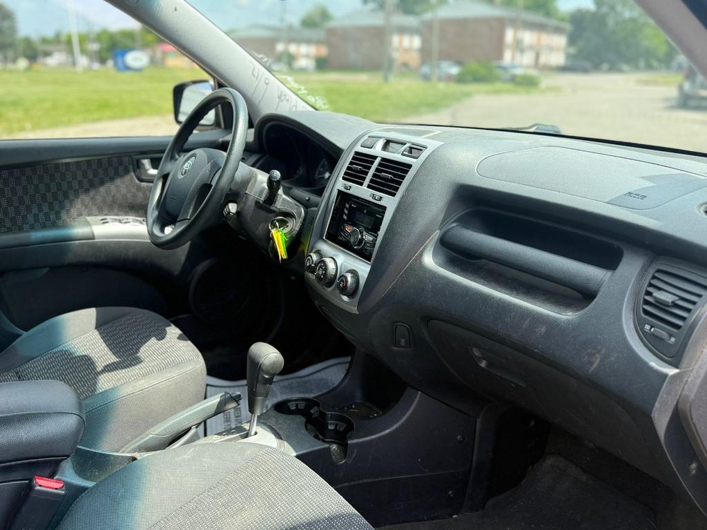 used 2007 Kia Sportage car, priced at $3,000