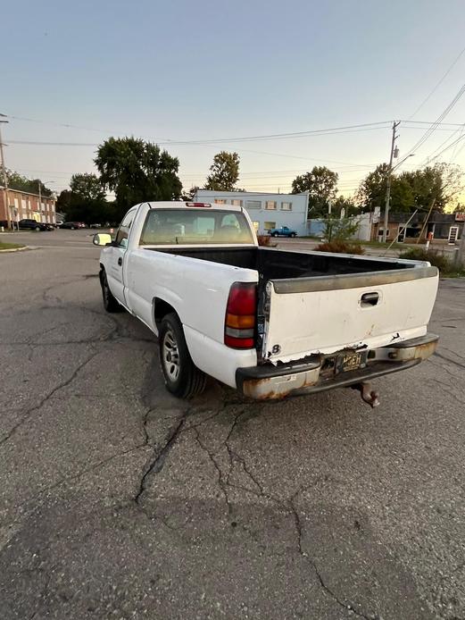 used 2006 GMC Sierra 1500 car, priced at $3,599