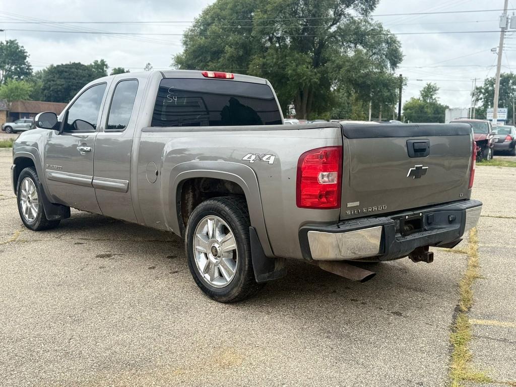 used 2012 Chevrolet Silverado 1500 car, priced at $5,998