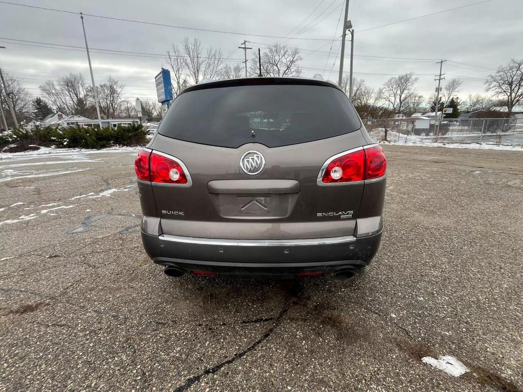 used 2010 Buick Enclave car, priced at $3,800