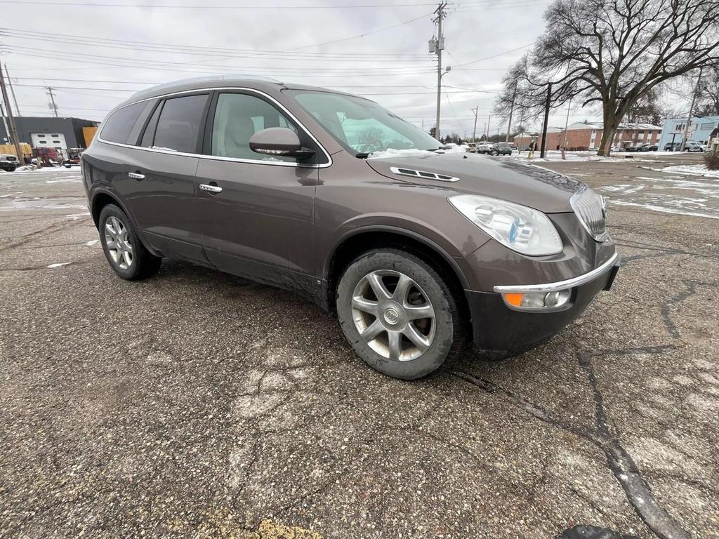 used 2010 Buick Enclave car, priced at $3,800