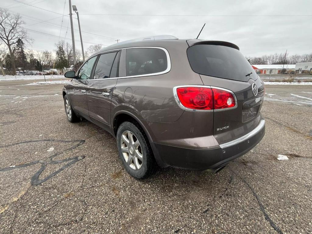 used 2010 Buick Enclave car, priced at $3,800