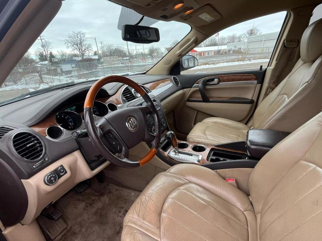 used 2010 Buick Enclave car, priced at $3,800