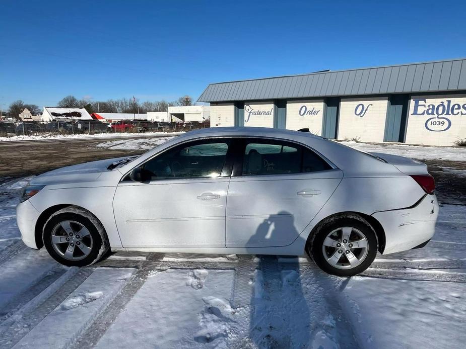 used 2013 Chevrolet Malibu car, priced at $3,299