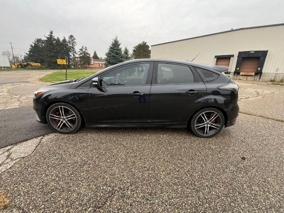 used 2015 Ford Focus car, priced at $13,500