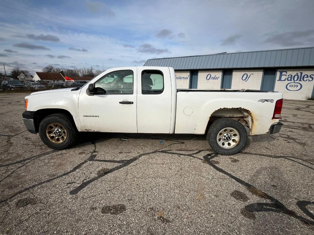 used 2011 GMC Sierra 1500 car, priced at $3,599