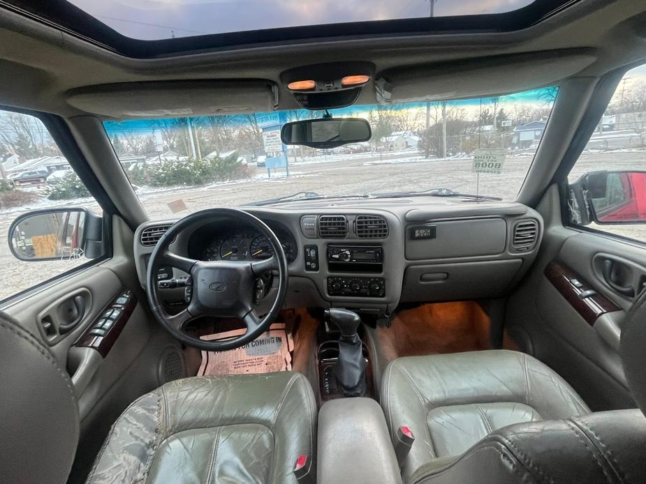 used 2000 Oldsmobile Bravada car, priced at $2,500