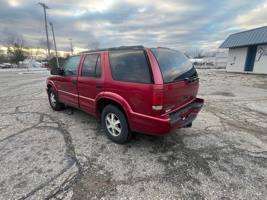 used 2000 Oldsmobile Bravada car, priced at $2,500