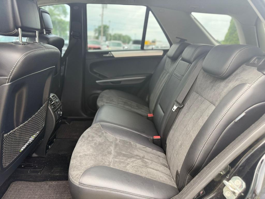 used 2006 Mercedes-Benz M-Class car, priced at $4,199