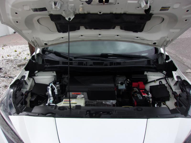 used 2019 Nissan Leaf car, priced at $8,997