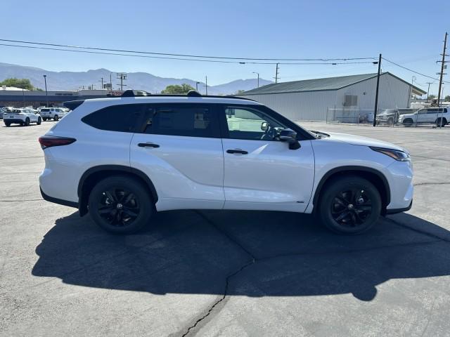 new 2025 Toyota Highlander Hybrid car, priced at $51,777