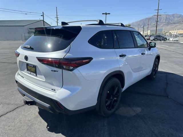 new 2025 Toyota Highlander Hybrid car, priced at $51,777