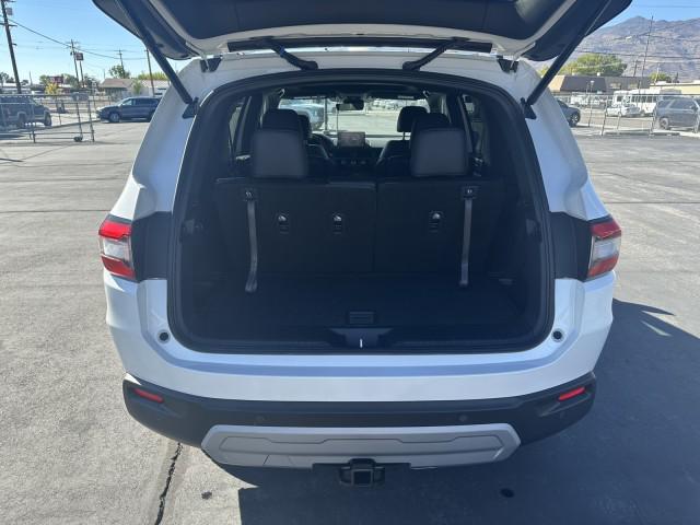new 2025 Honda Pilot car, priced at $51,350