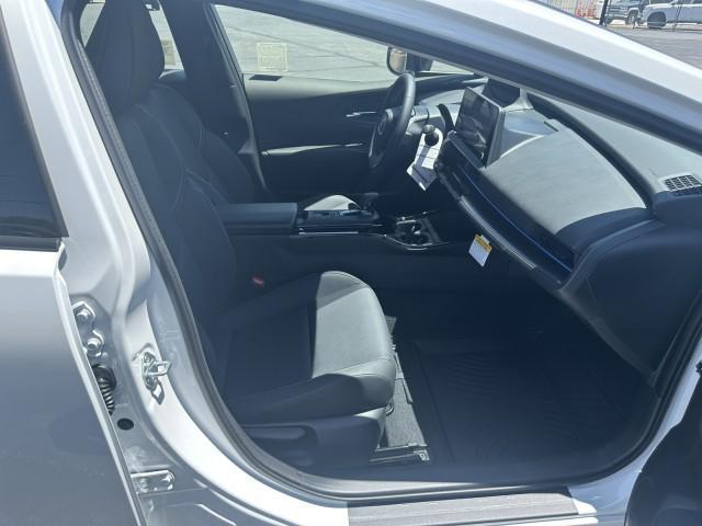 new 2025 Toyota Prius car, priced at $33,998