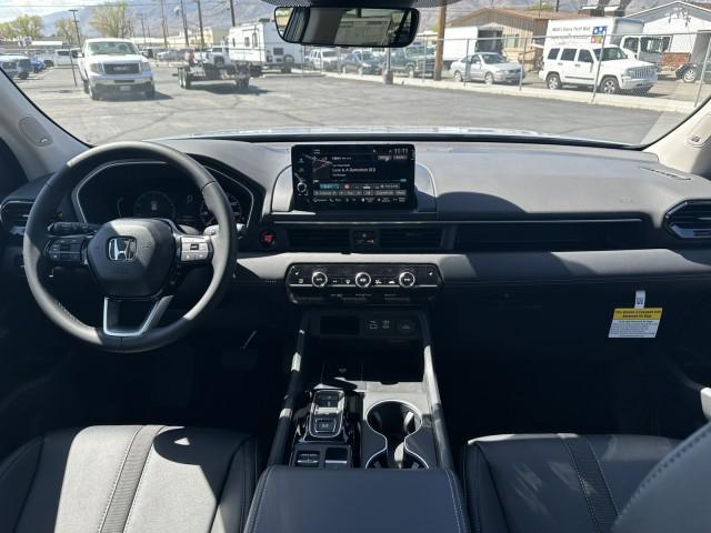 new 2025 Honda Pilot car, priced at $49,998