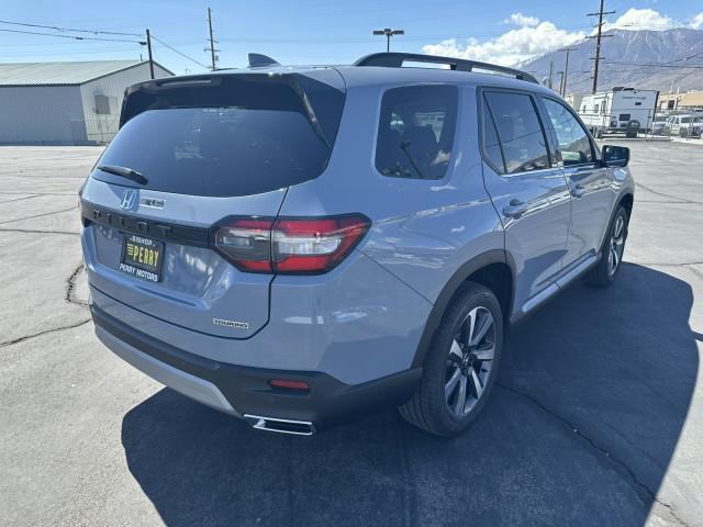 new 2025 Honda Pilot car, priced at $49,998
