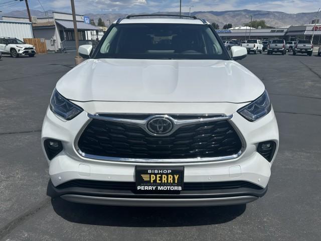 new 2025 Toyota Highlander car, priced at $55,423