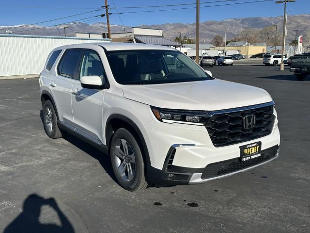 new 2025 Honda Pilot car, priced at $46,498