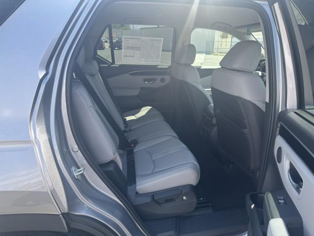 new 2025 Honda Pilot car, priced at $45,998