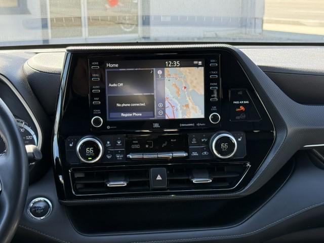 used 2022 Toyota Highlander car, priced at $37,998