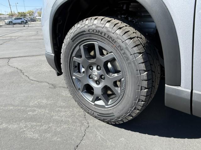 new 2025 Honda Pilot car, priced at $49,998