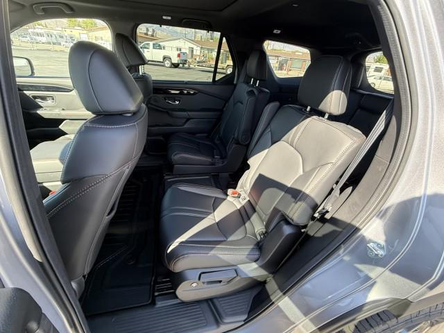 new 2025 Honda Pilot car, priced at $49,998