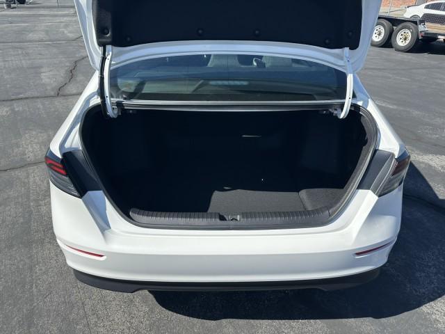 new 2025 Honda Accord Hybrid car, priced at $33,998