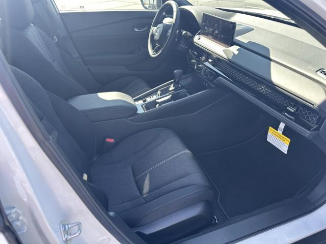 new 2025 Honda Accord Hybrid car, priced at $33,998