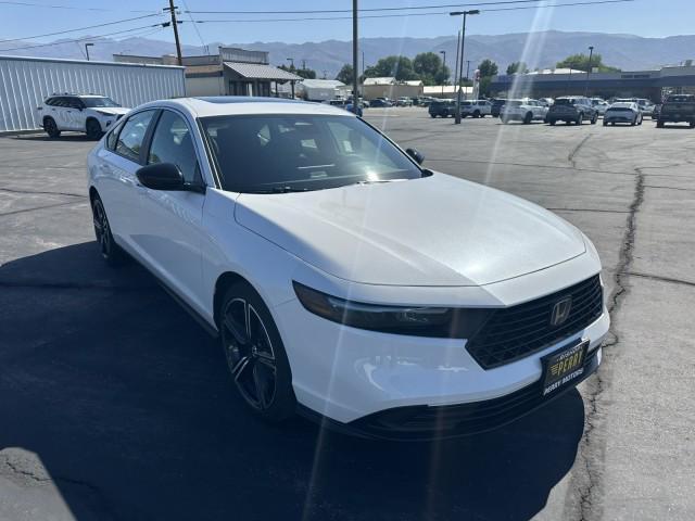 new 2025 Honda Accord Hybrid car, priced at $33,998