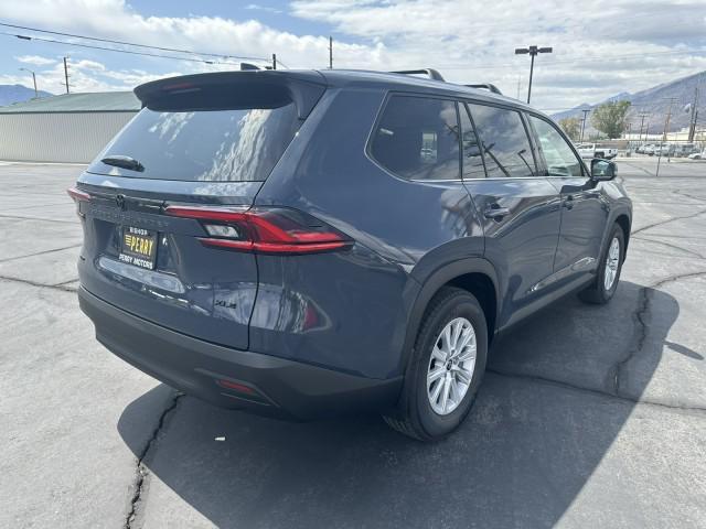 new 2025 Toyota Grand Highlander car, priced at $49,352