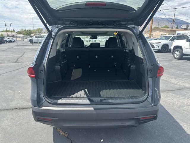 new 2025 Toyota Grand Highlander car, priced at $49,352