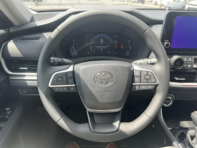 new 2025 Toyota Grand Highlander car, priced at $49,352