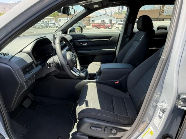 new 2025 Honda CR-V Hybrid car, priced at $38,000