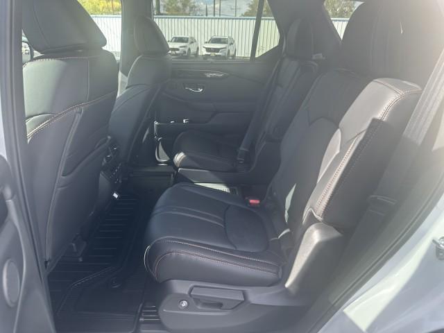 new 2025 Honda Pilot car, priced at $49,998