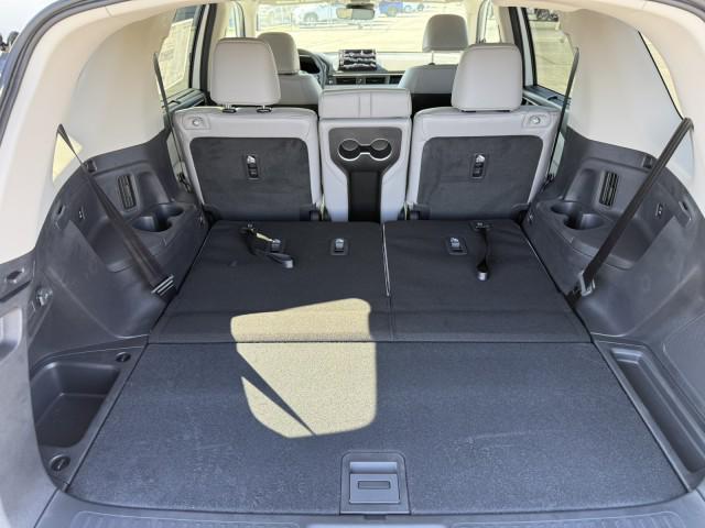 new 2025 Honda Pilot car, priced at $46,505
