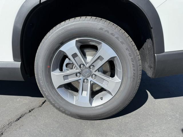 new 2025 Honda Pilot car, priced at $46,505