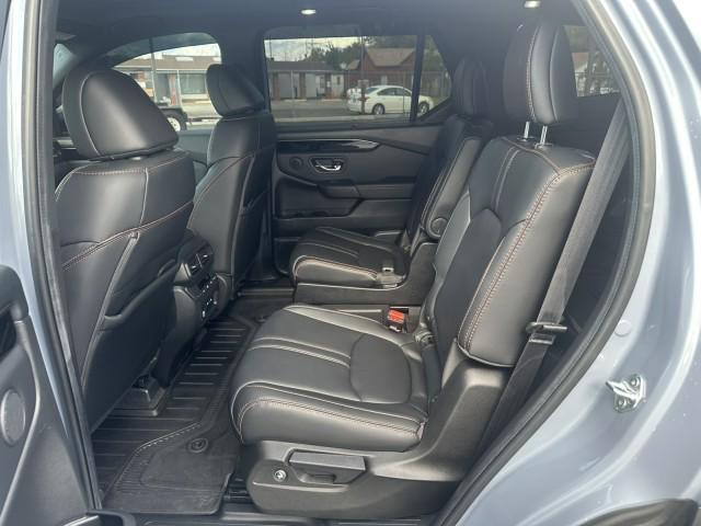 used 2024 Honda Pilot car, priced at $45,998