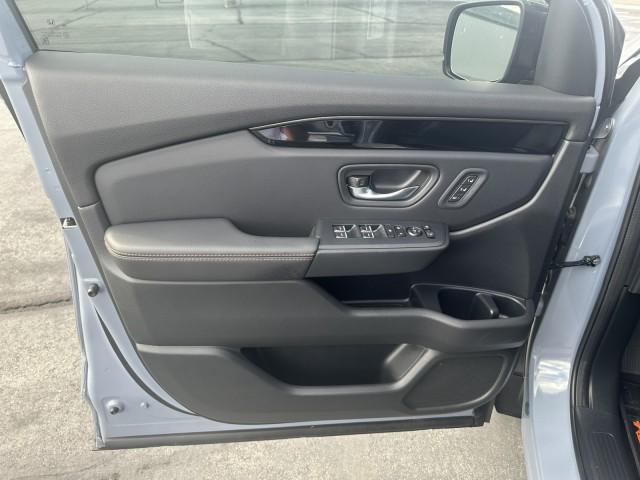 used 2024 Honda Pilot car, priced at $45,998