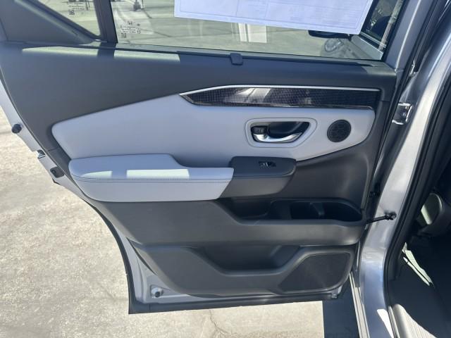 new 2025 Honda Pilot car, priced at $51,998