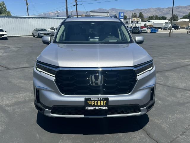 new 2025 Honda Pilot car, priced at $51,998