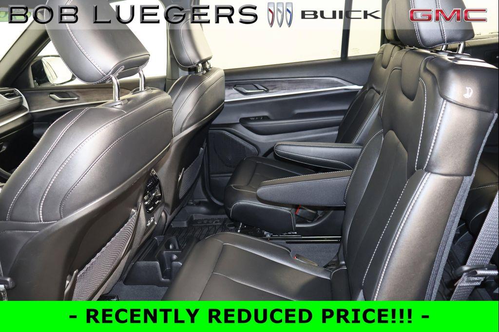 used 2024 Jeep Grand Cherokee L car, priced at $37,659