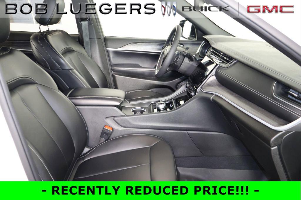 used 2024 Jeep Grand Cherokee L car, priced at $37,659