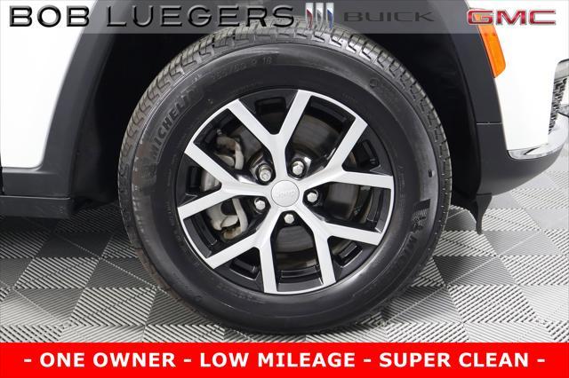 used 2024 Jeep Grand Cherokee L car, priced at $42,989