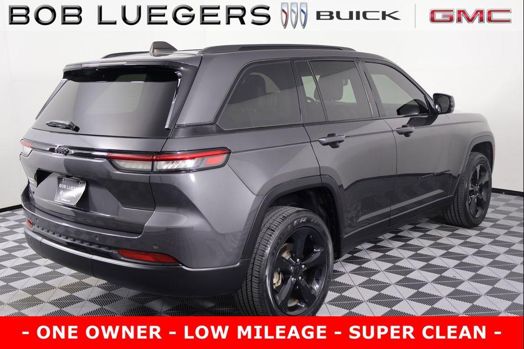 used 2023 Jeep Grand Cherokee car, priced at $35,989