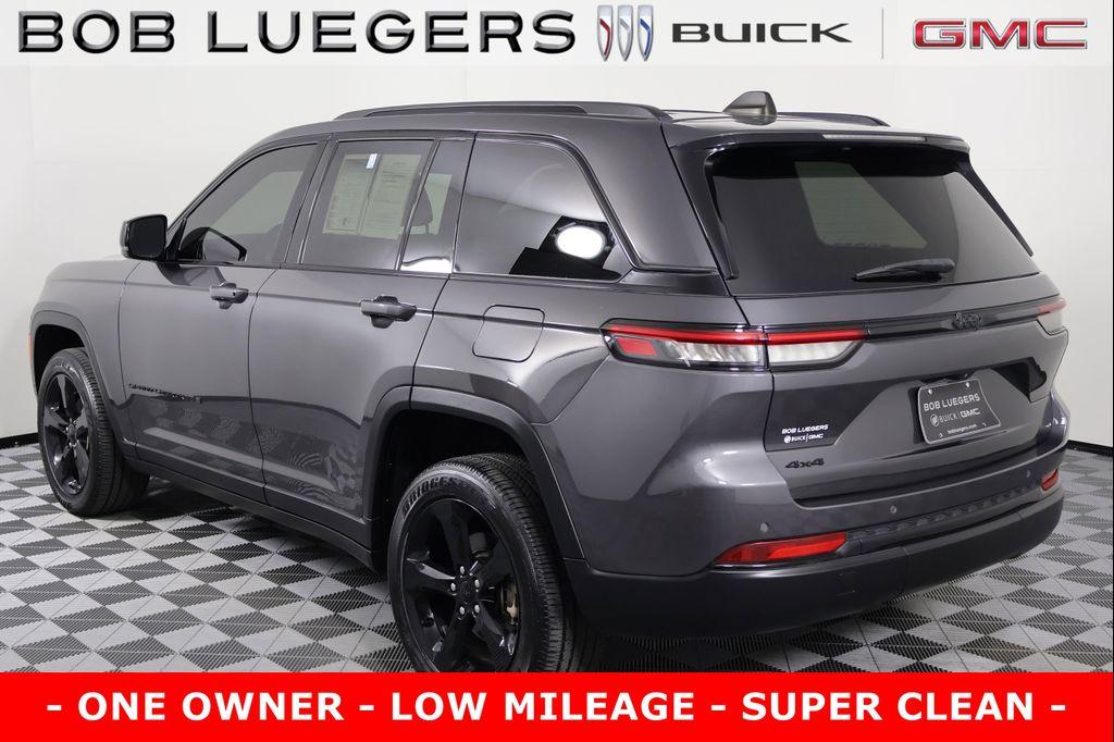used 2023 Jeep Grand Cherokee car, priced at $35,989