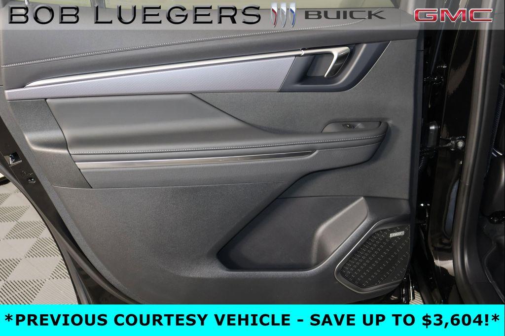 new 2025 Buick Enclave car, priced at $51,986