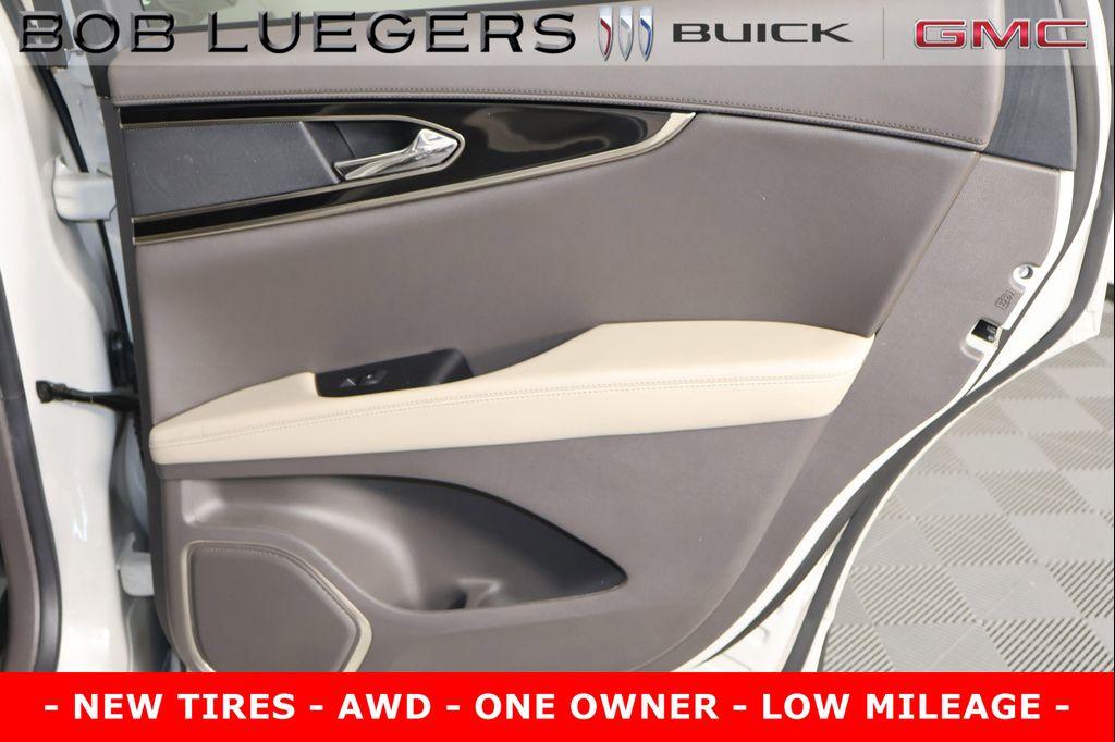 used 2022 Lincoln Nautilus car, priced at $35,944