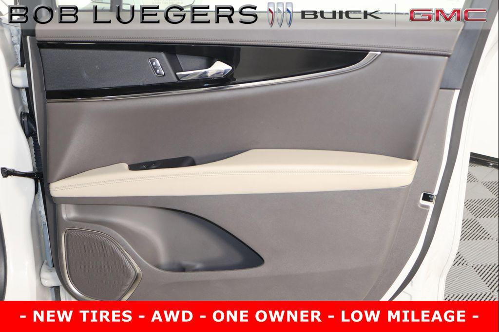 used 2022 Lincoln Nautilus car, priced at $35,944