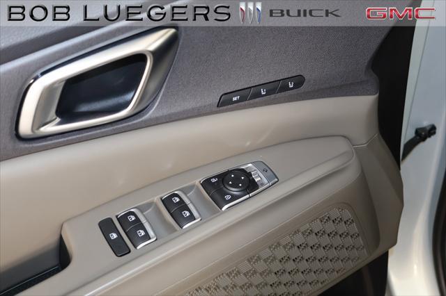 used 2025 Kia Carnival car, priced at $42,456