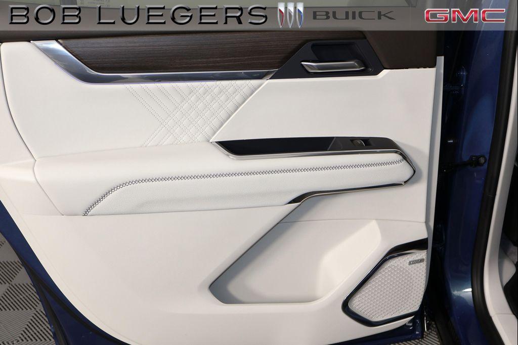 new 2026 GMC Acadia car, priced at $65,882